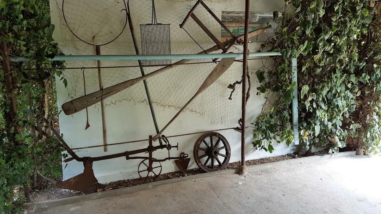 Apartment Bezic Kaštela Εξωτερικό φωτογραφία