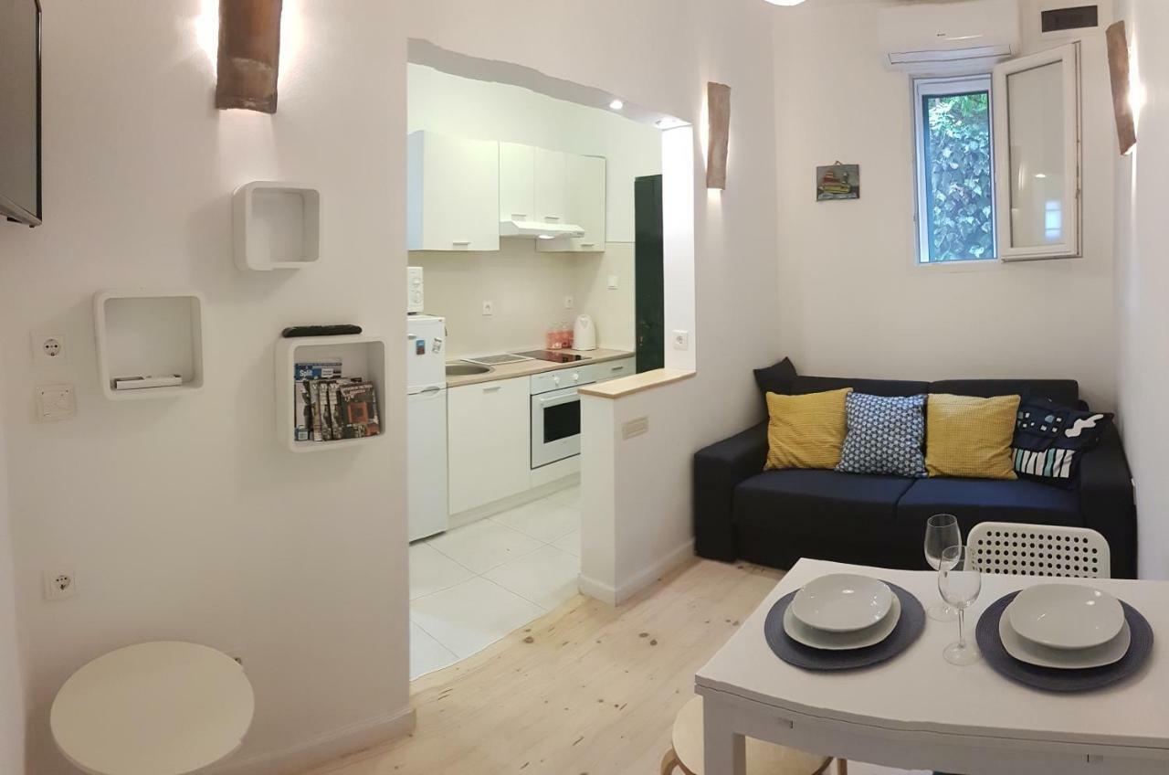 Apartment Bezic Kaštela Εξωτερικό φωτογραφία