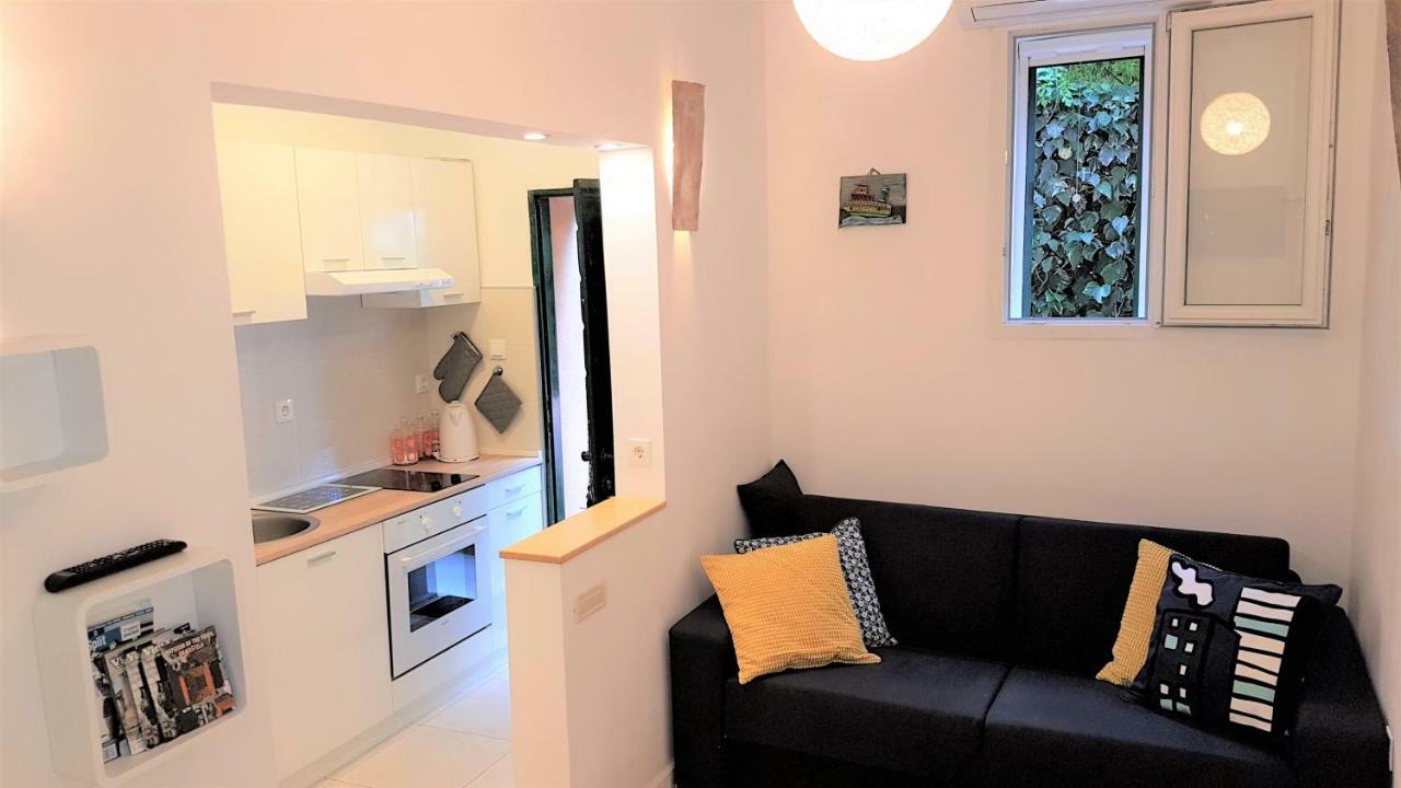 Apartment Bezic Kaštela Εξωτερικό φωτογραφία