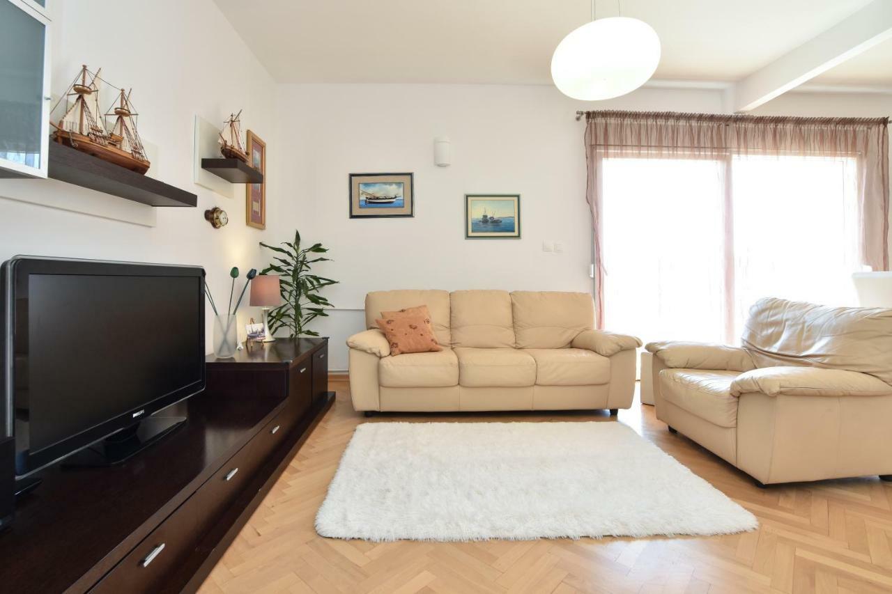 Apartment Bezic Kaštela Εξωτερικό φωτογραφία