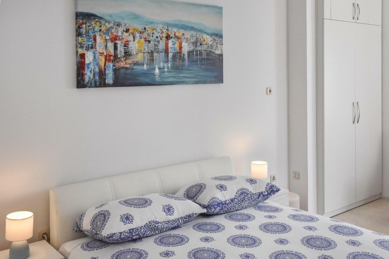 Apartment Bezic Kaštela Εξωτερικό φωτογραφία