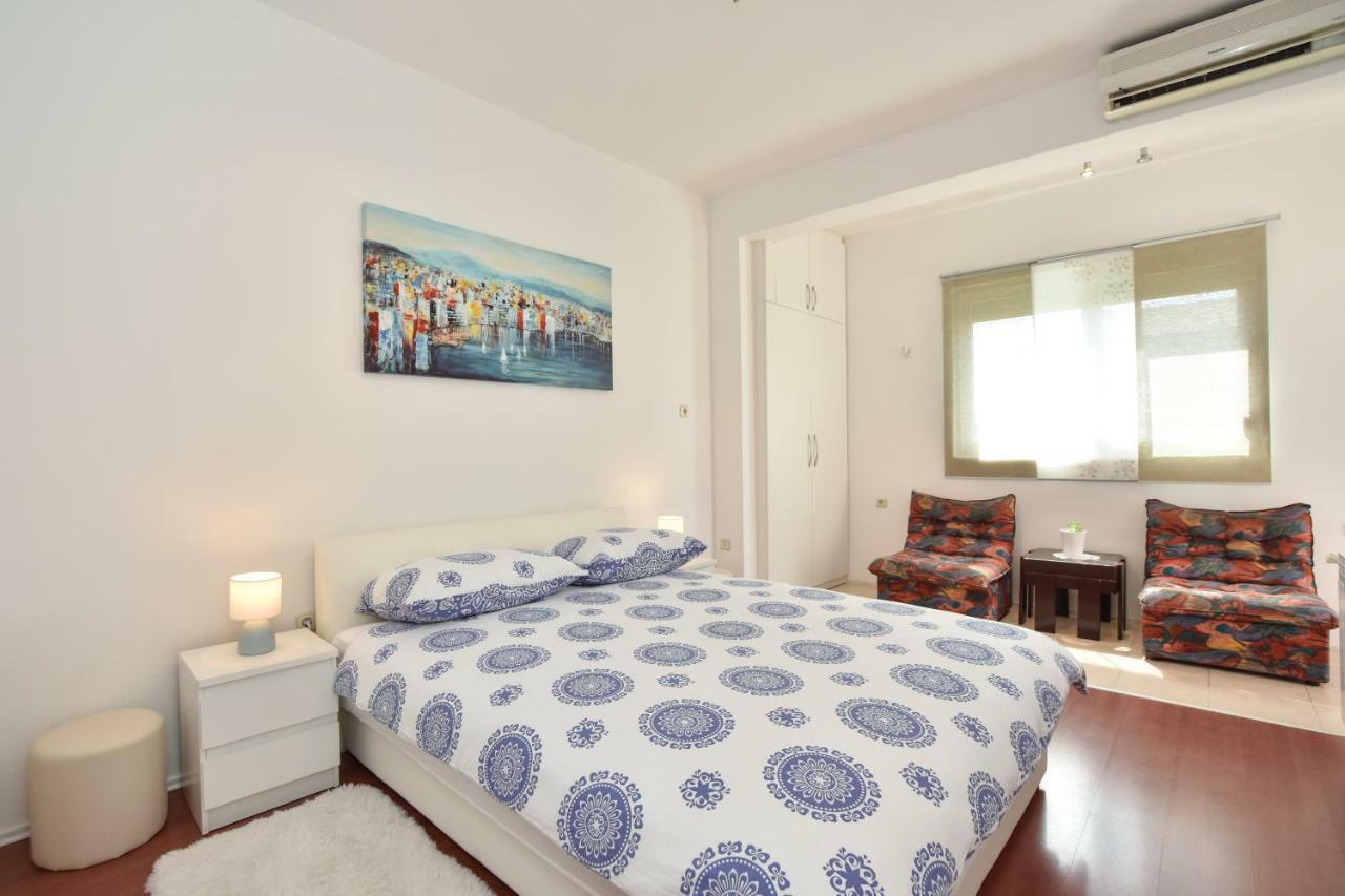 Apartment Bezic Kaštela Εξωτερικό φωτογραφία